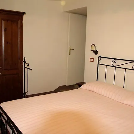 Villa Sleeps 7 Pool Wifi Paciano